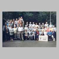 080-2261 13. Treffen vom 4.-6. September 1998 in Loehne - Gruppenbild zum Abschluss.JPG